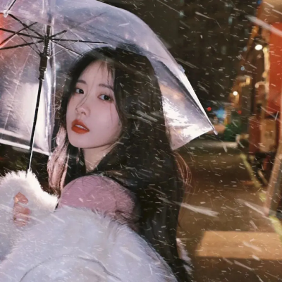 明撩暗哄解锁秦总的AB面